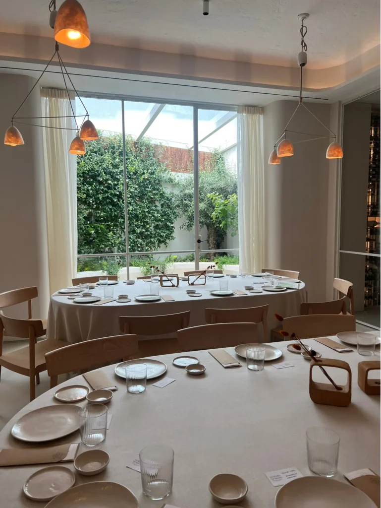 Restaurante VelascoAbellà, galardonado con una estrella Michelin